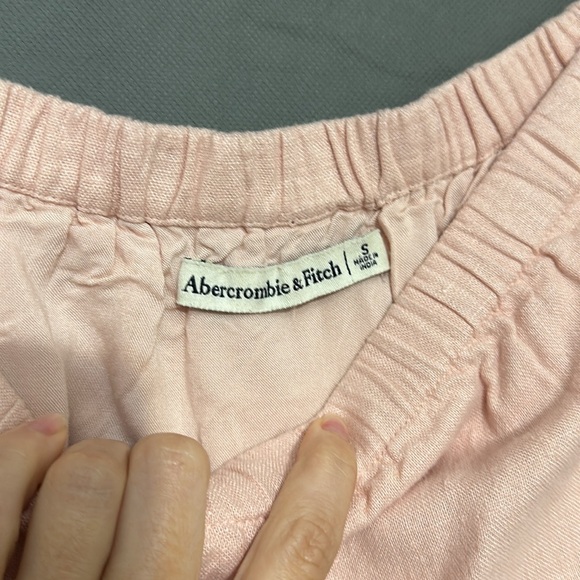 Abercrombie & Fitch Off The Shoulder Crop - Picture 6 of 6